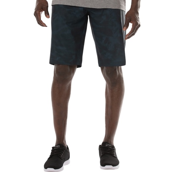 Travis Matthew Mens Dock Head Shorts Blue Black Flat Front Golf Performance 38 - Picture 1 of 11